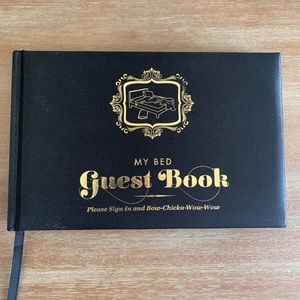 NWT Knock Knock My Bed Guest Book